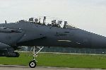 Za takovto navzn kontaktu s imperialistickm agresorem bych jet ped nkolika lety vyletl - z prce (F-15 Eagle)